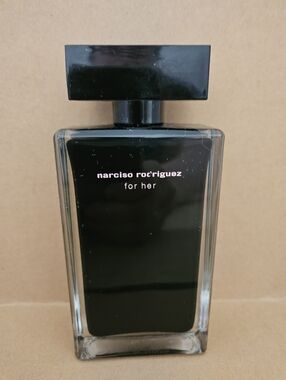 NARCISO RODRIGUEZ FOR HER EAU DE TOILETTE SPRAY 100 ML/3.3 FL.OZ.